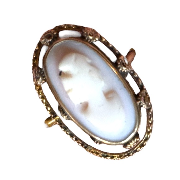 Antique 10k gold Elegant carved shell Cameo Ring - Picture 5 of 6